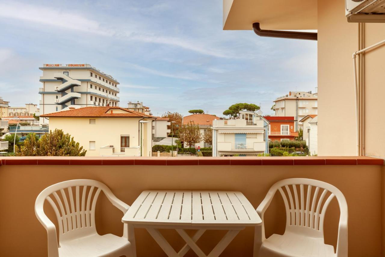 Residence Caravel 9 Lido di Camaiore Zewnętrze zdjęcie